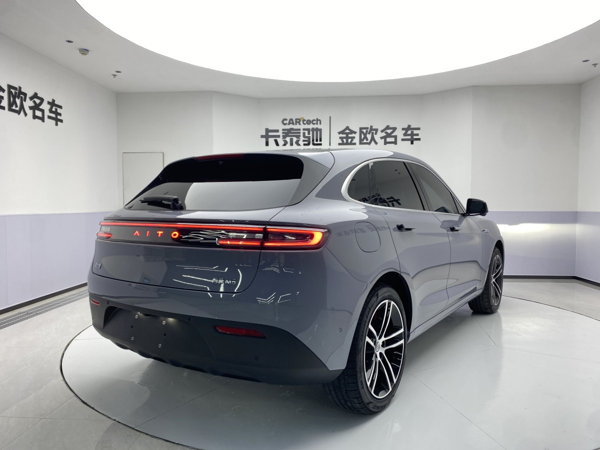 赛力斯 问界M5  2023款 增程后驱智驾版图片