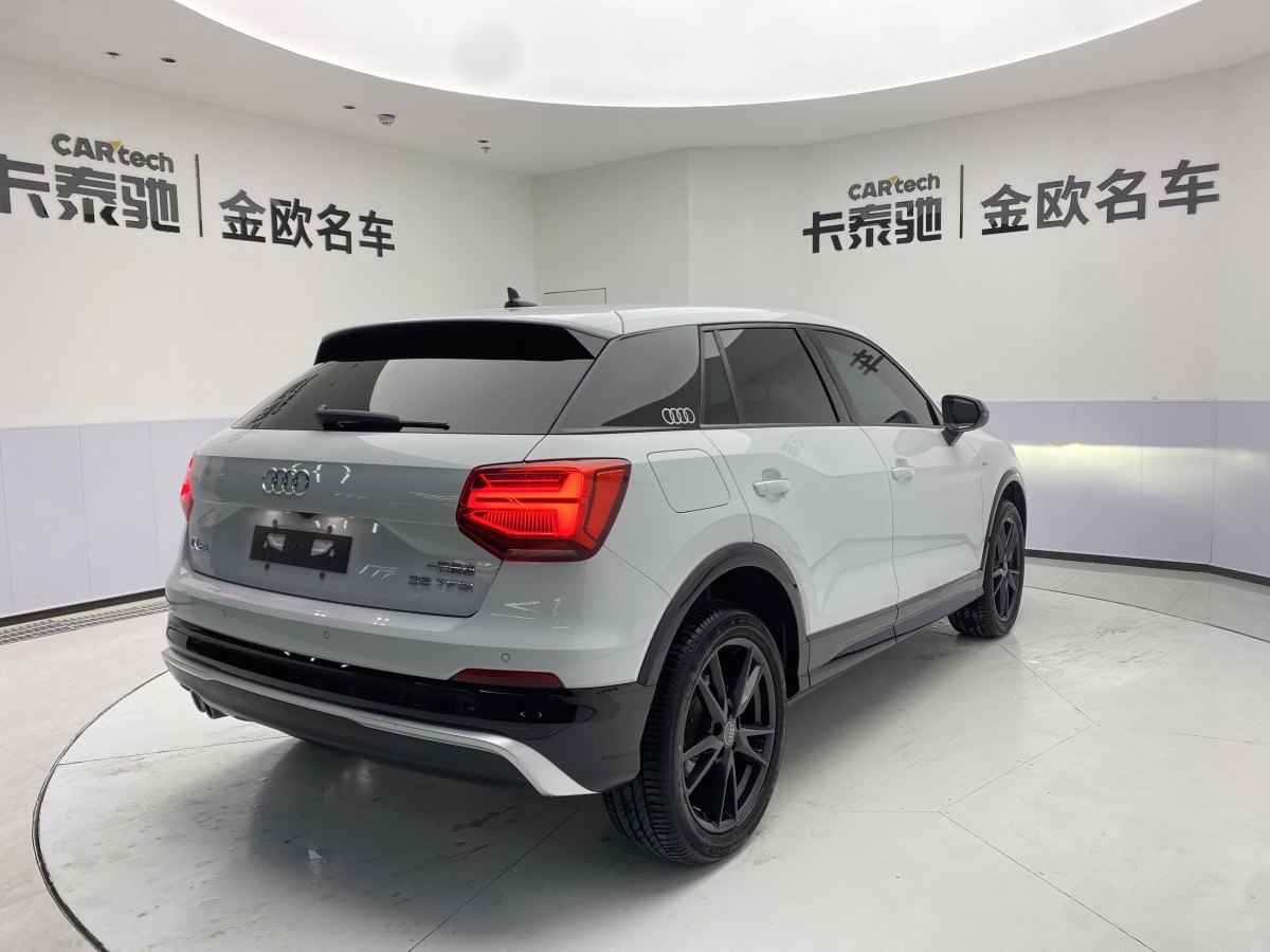 2021年2月奧迪 奧迪Q2L  2021款 35 TFSI 進(jìn)取動(dòng)感型