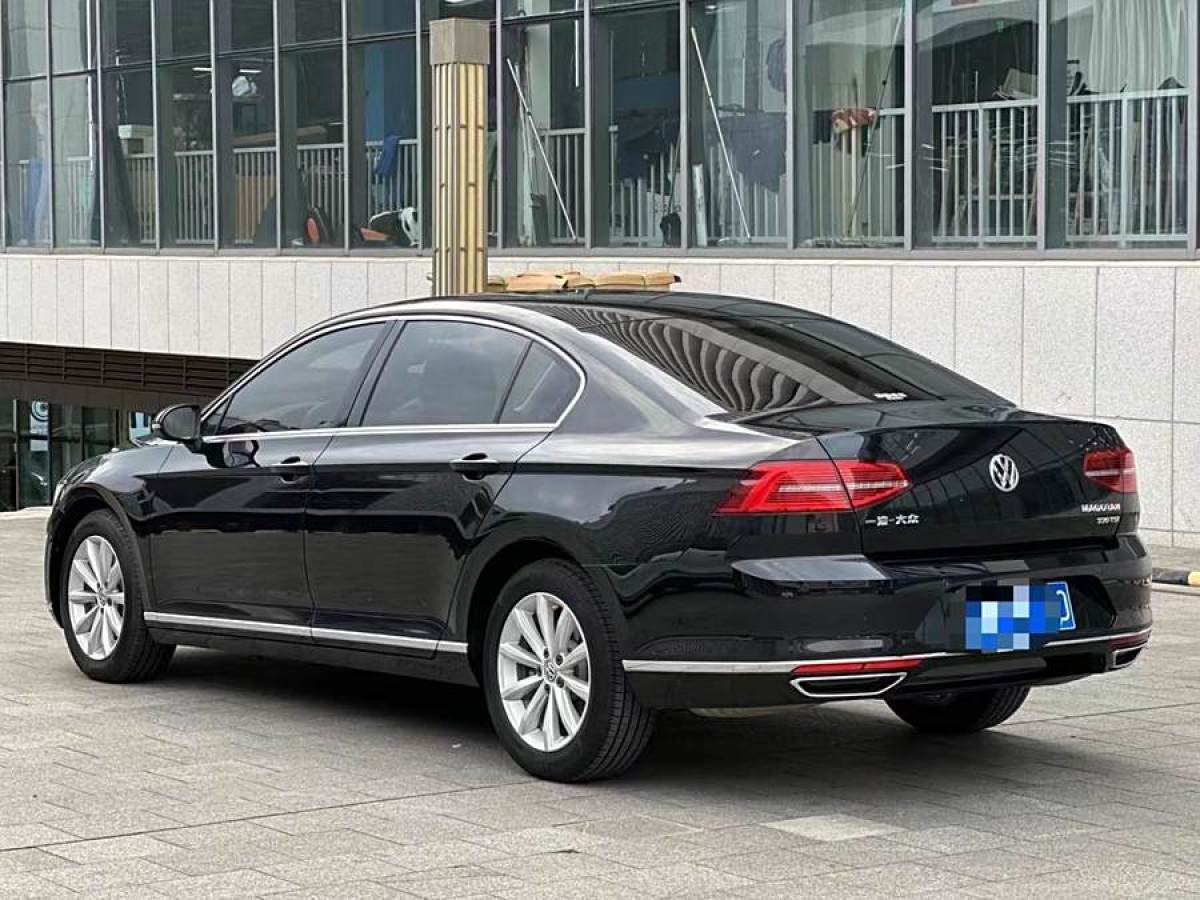 大眾 邁騰  2019款  330TSI DSG 領(lǐng)先型 國(guó)VI圖片