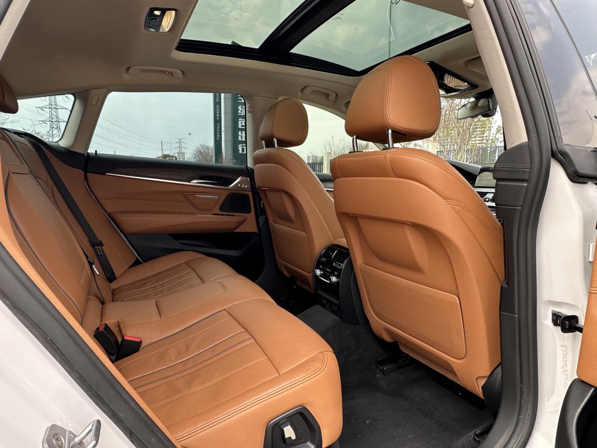 2018年5月宝马 宝马6系GT  2018款 630i 豪华设计套装
