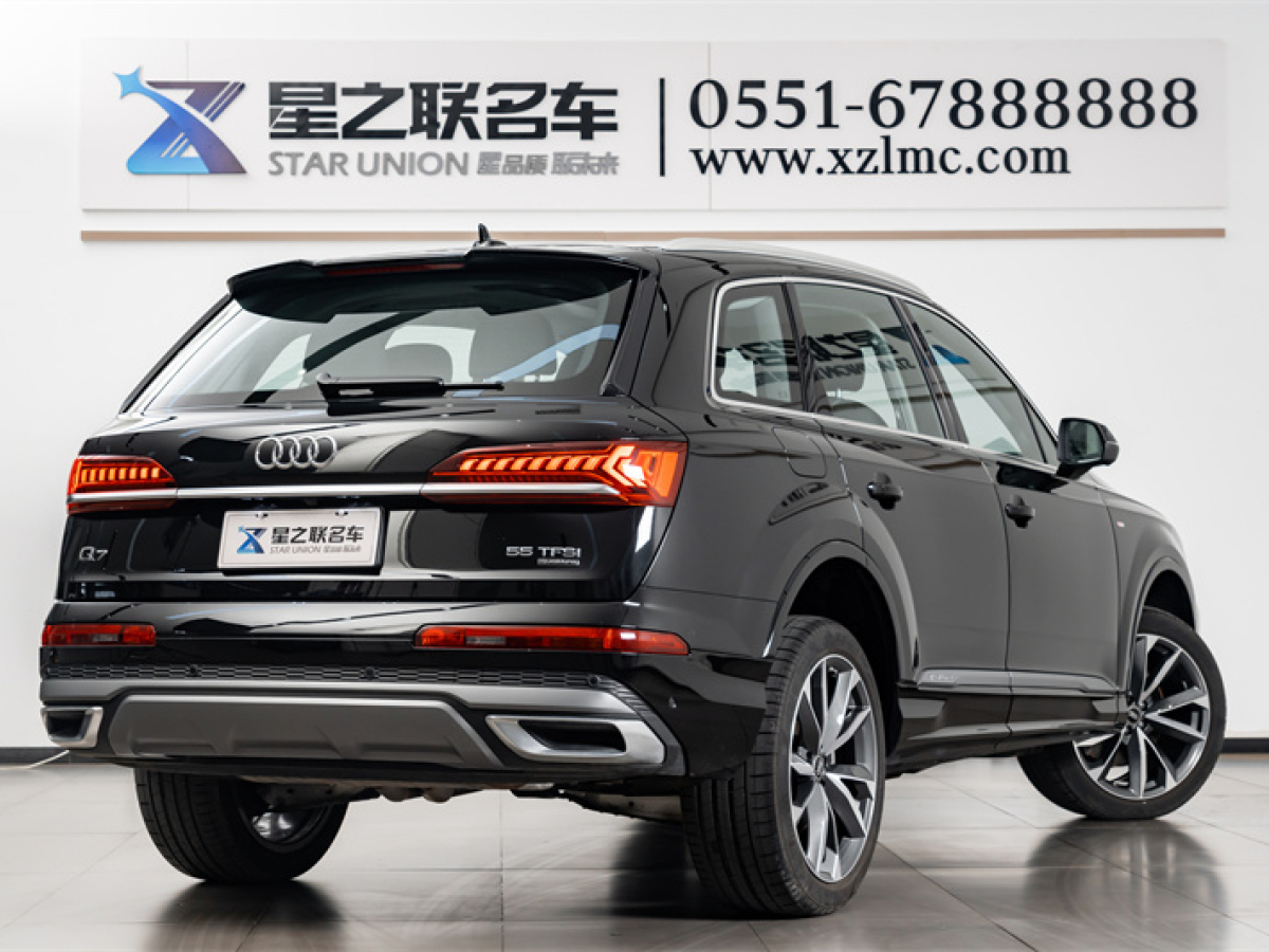 奧迪 奧迪Q7  2023款 55 TFSI quattro S line運動型圖片