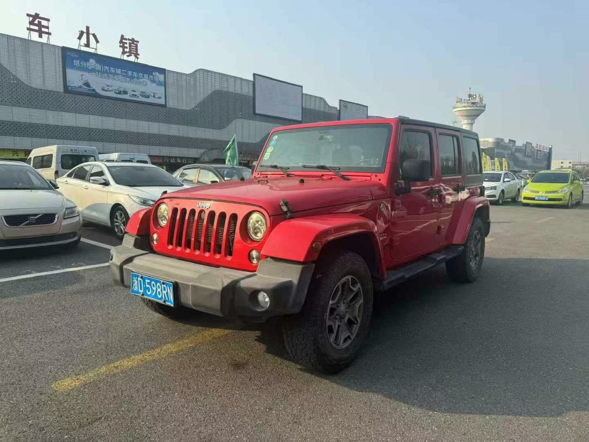 Jeep 牧馬人  2016款 3.0L Sahara 75周年致敬版圖片