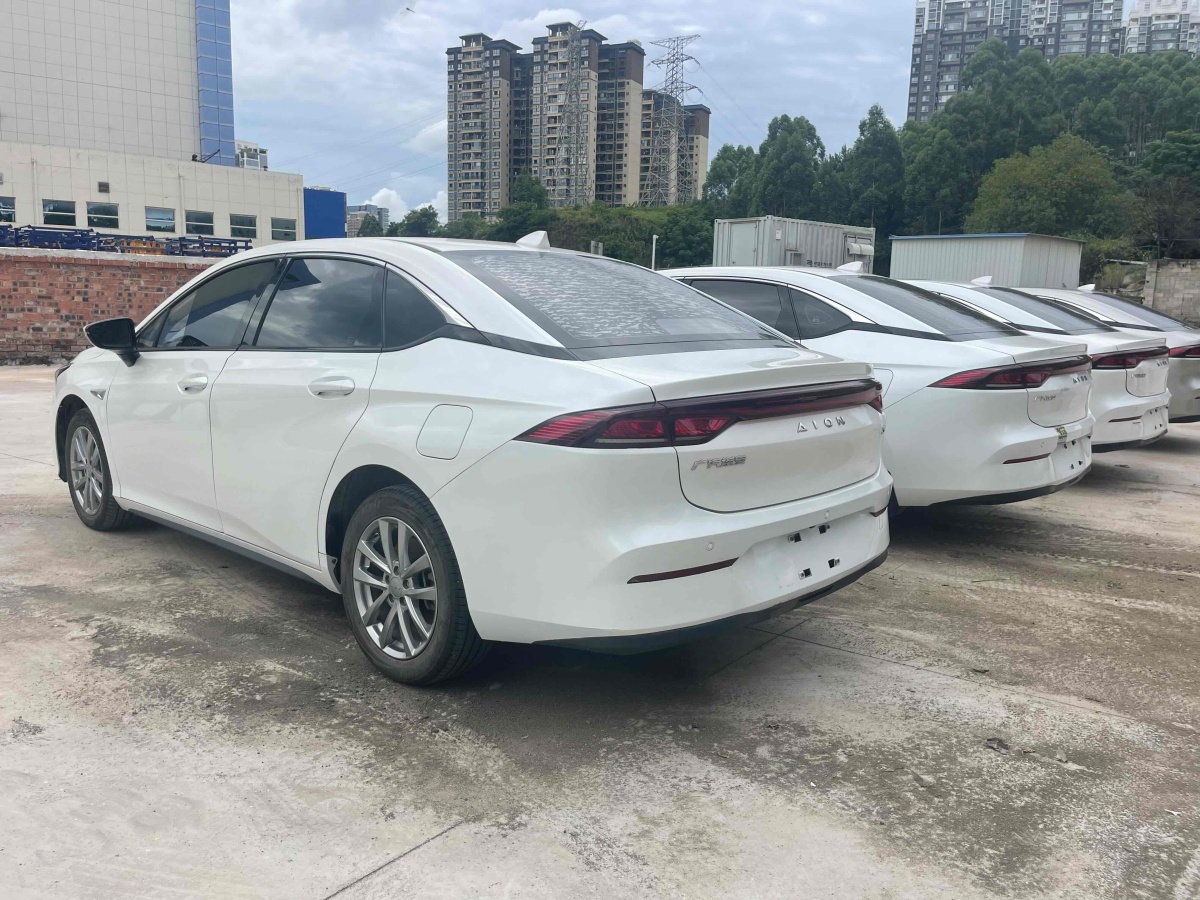 埃安 AION S  2023款 炫 580 55.2kWh 磷酸鐵鋰圖片