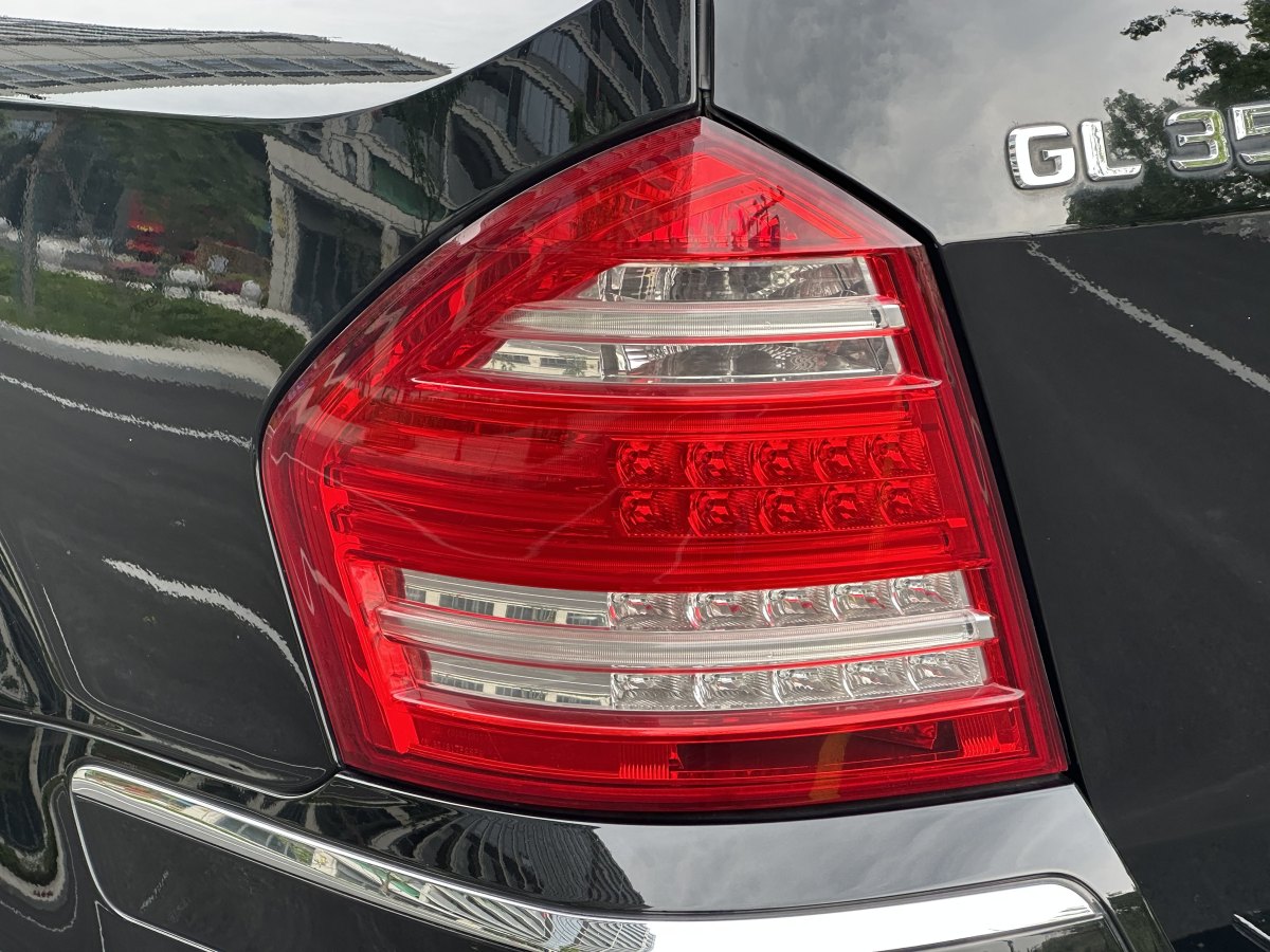 奔驰 奔驰GL级  2011款 GL 350 柴油美规版图片