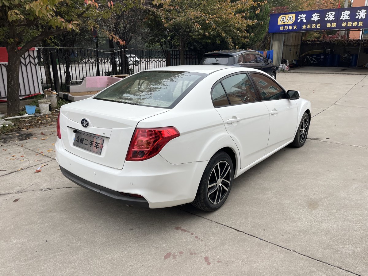 奔騰 B50  2016款 1.6L 手動(dòng)舒適型圖片