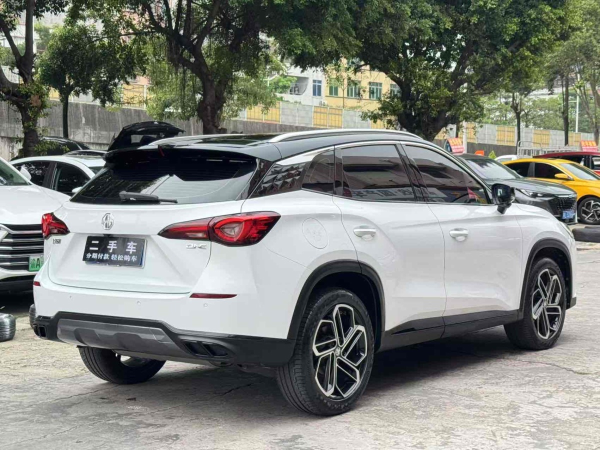 名爵 MG ONE  2022款 α-數(shù)智運(yùn)動(dòng)系列 1.5T 標(biāo)準(zhǔn)版圖片