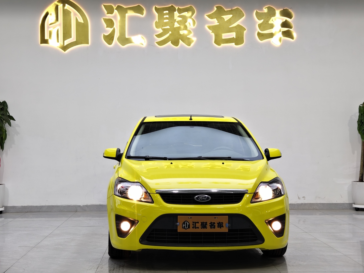 福特 ?？怂? 2011款 兩廂 1.8L 自動(dòng)時(shí)尚型圖片