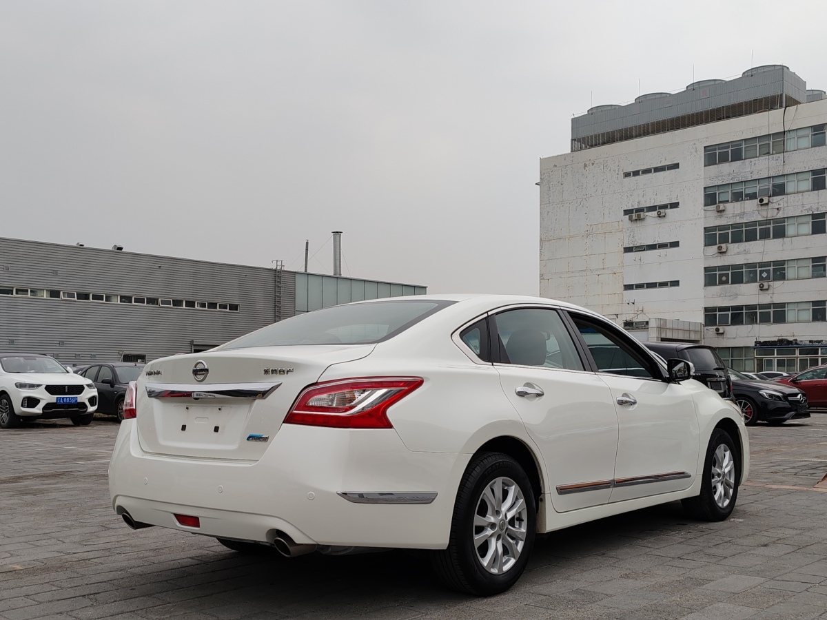 日产 天籁  2013款 2.0L XL舒适版图片