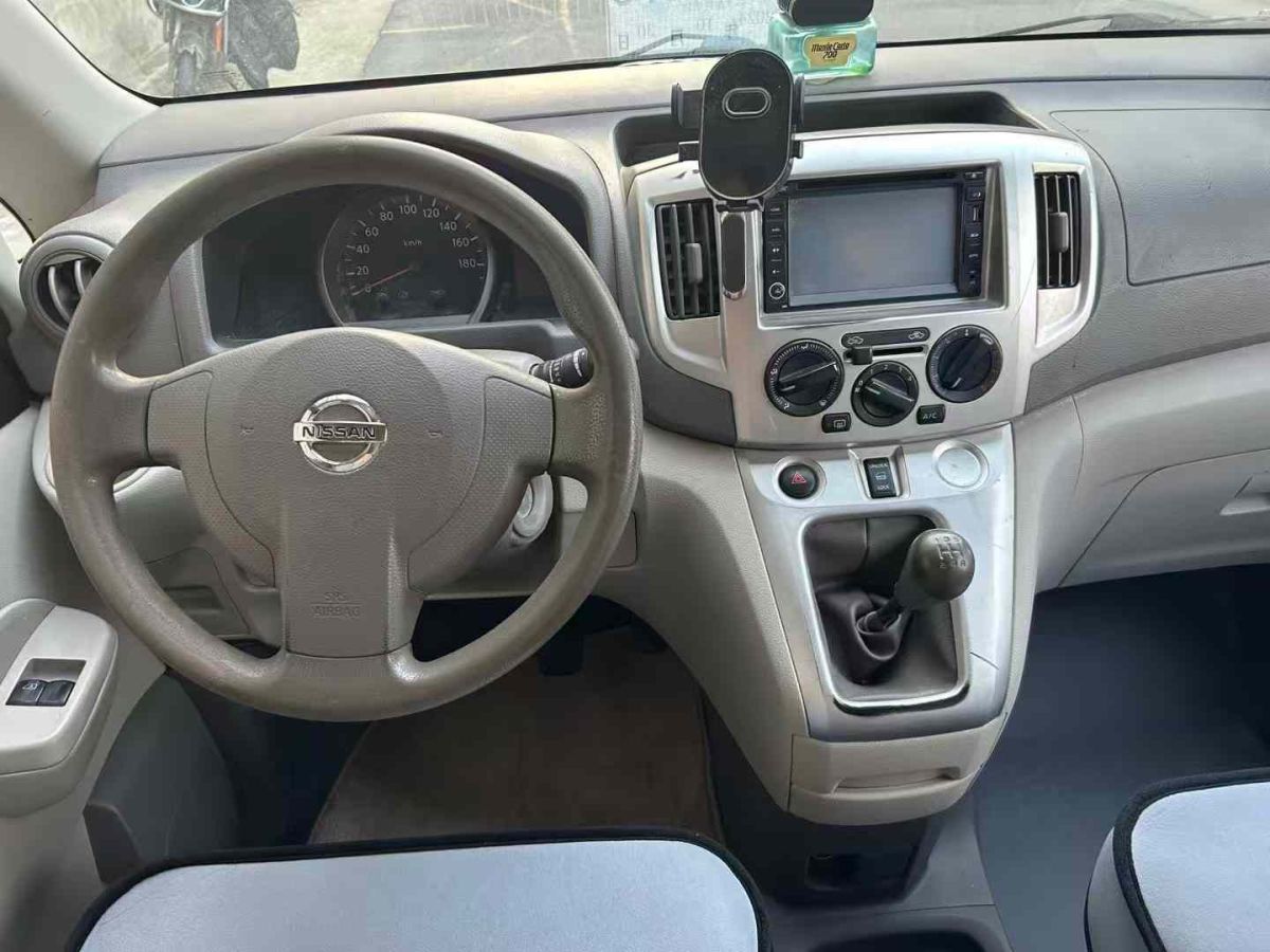 日產(chǎn) NV200  2014款 1.6L CVT豪華型 國IV圖片