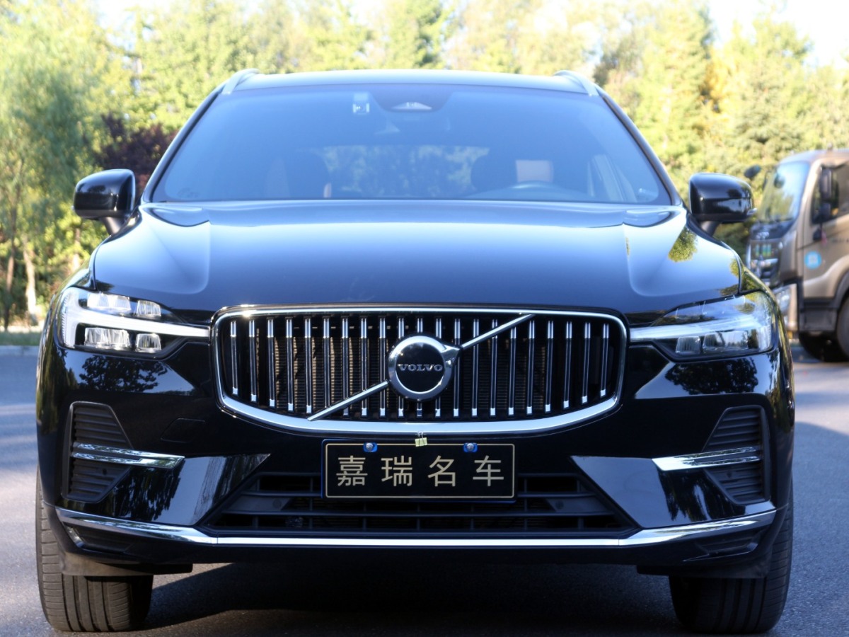 沃爾沃 XC60  2022款 B5 四驅(qū)智逸豪華版圖片