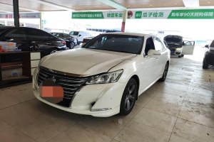皇冠 豐田 2.0T 時(shí)尚版