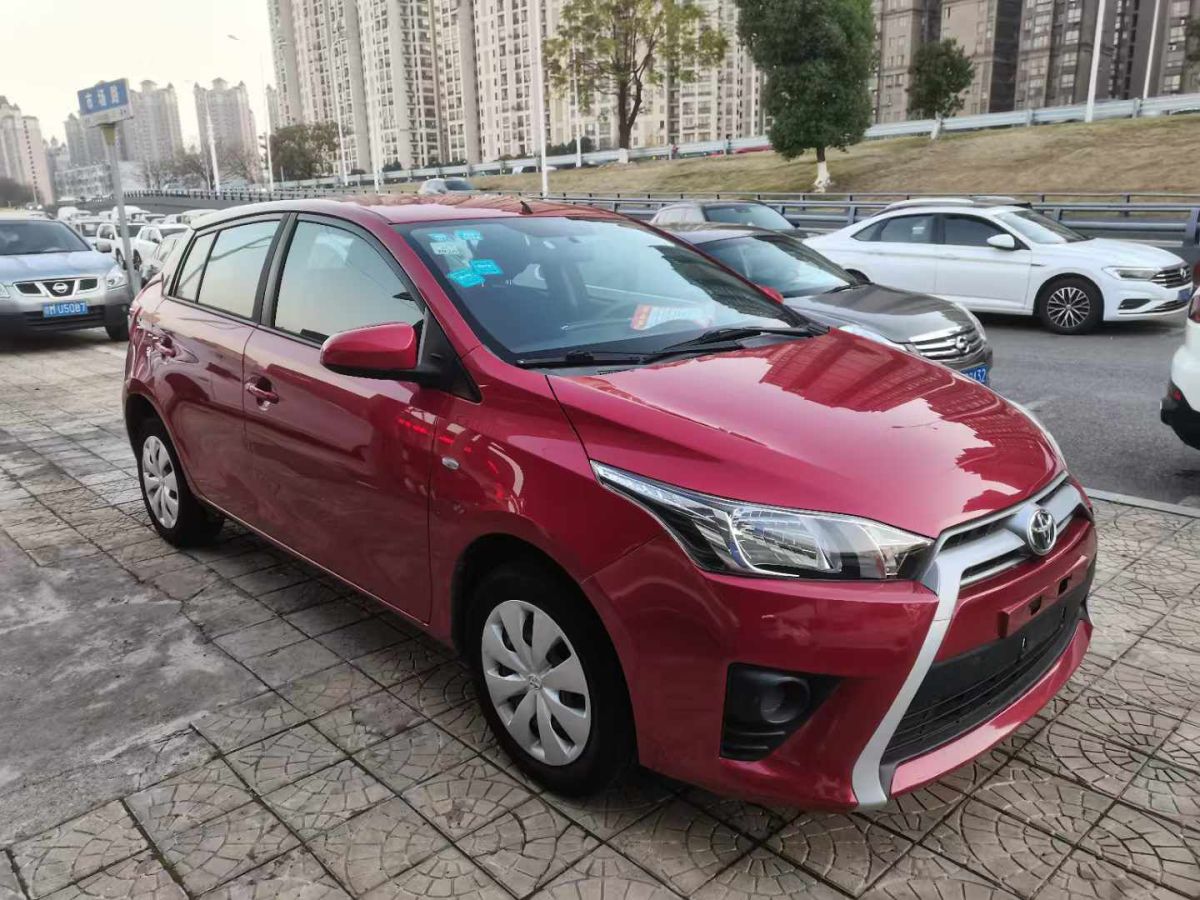 豐田 YARiS L 致炫  2015款 1.5G 自動炫動天窗特別版圖片