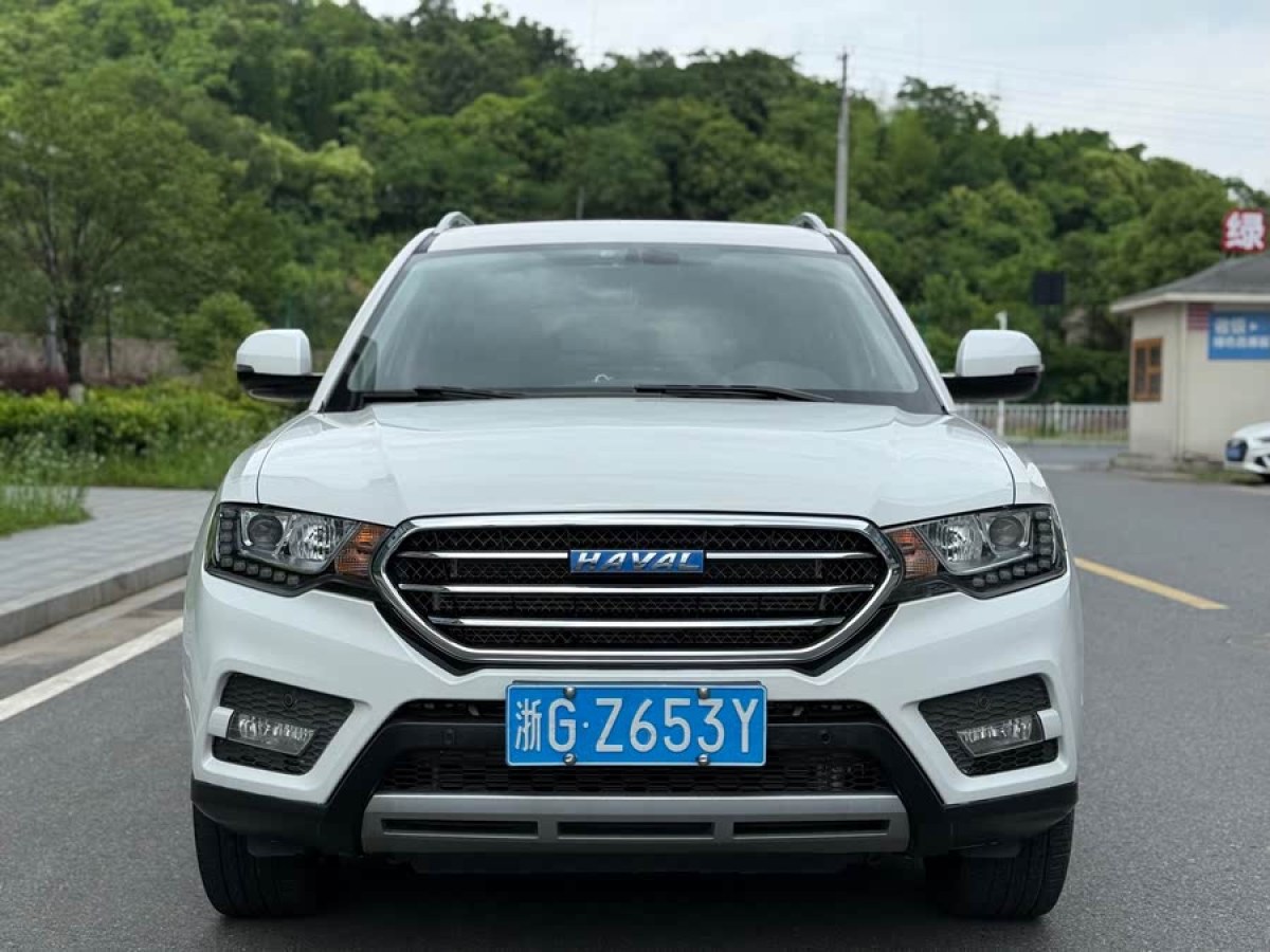 哈弗 H6 Coupe  2015款 藍標 2.0T 自動兩驅(qū)精英型圖片
