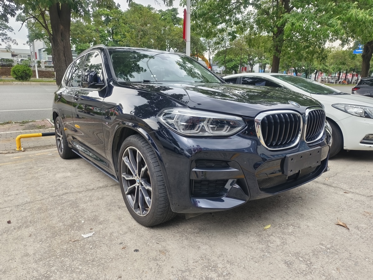 寶馬 寶馬X3  2020款 xDrive30i 領(lǐng)先型 M運(yùn)動(dòng)套裝圖片