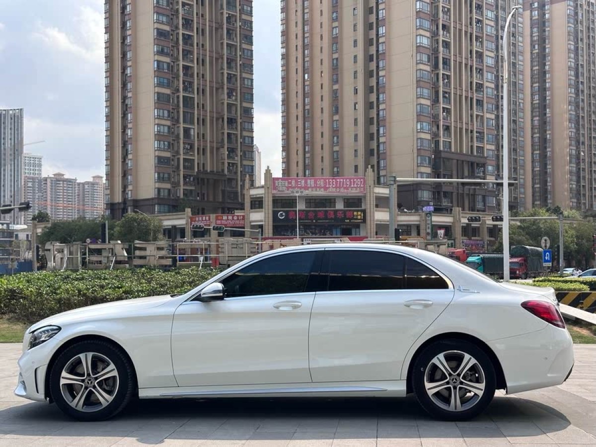 奔馳 奔馳C級  2021款 C 260 L 運動版圖片