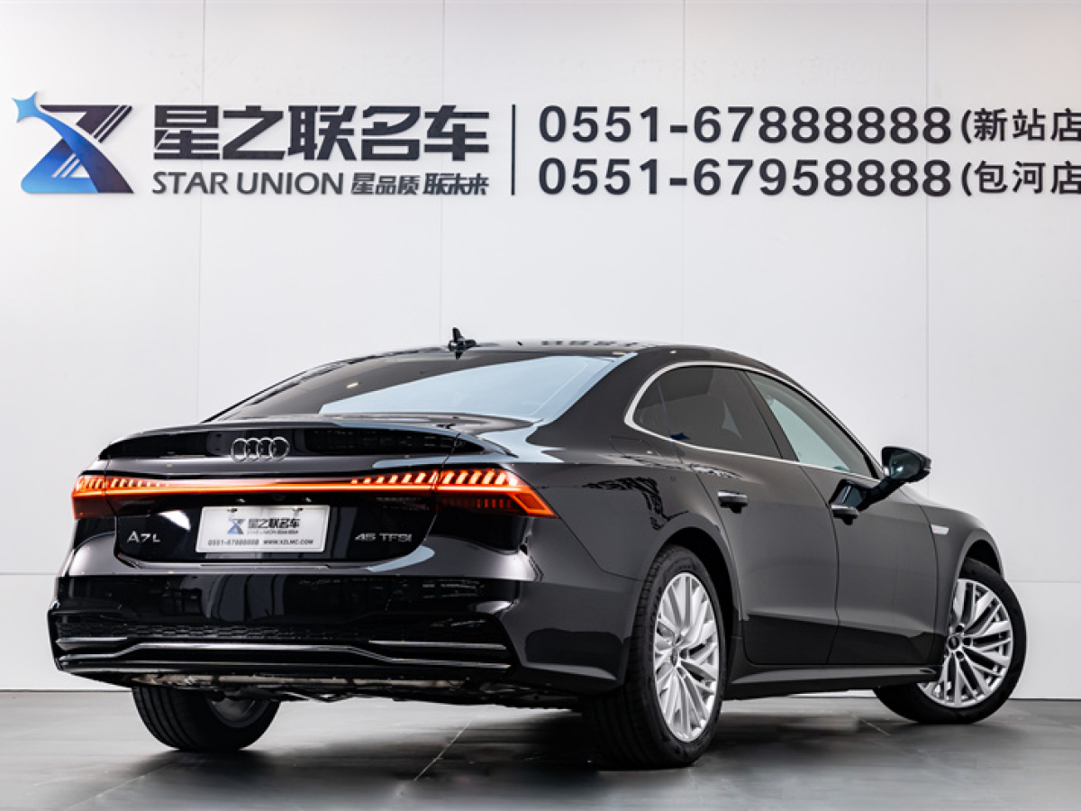 奧迪 奧迪A7L  2024款 45TFSI S-line 筑夢型 流晶套裝圖片