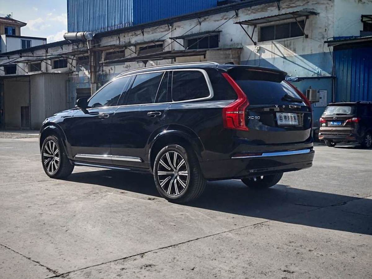 沃爾沃 XC90  2022款 B6 智逸豪華版 7座圖片