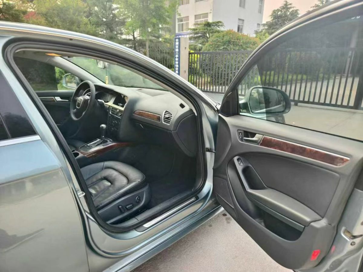 奧迪 奧迪A4L  2012款 2.0 TFSI 自動(dòng)技術(shù)型圖片