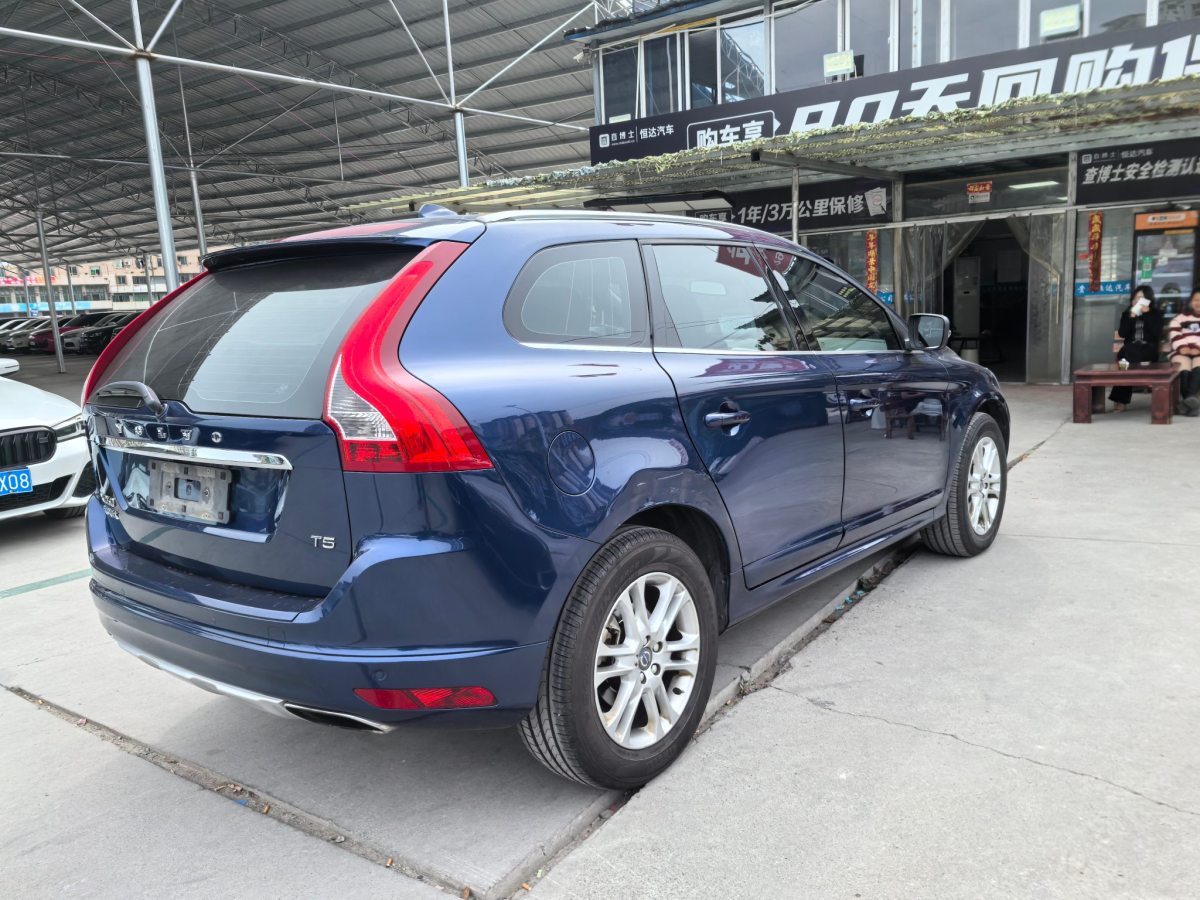 沃爾沃 XC60  2016款 T5 智進(jìn)版圖片