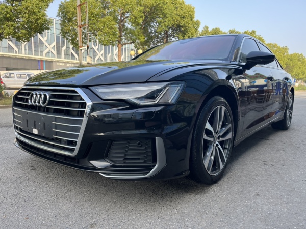 奥迪 奥迪A6L  2019款 40 TFSI 豪华动感型