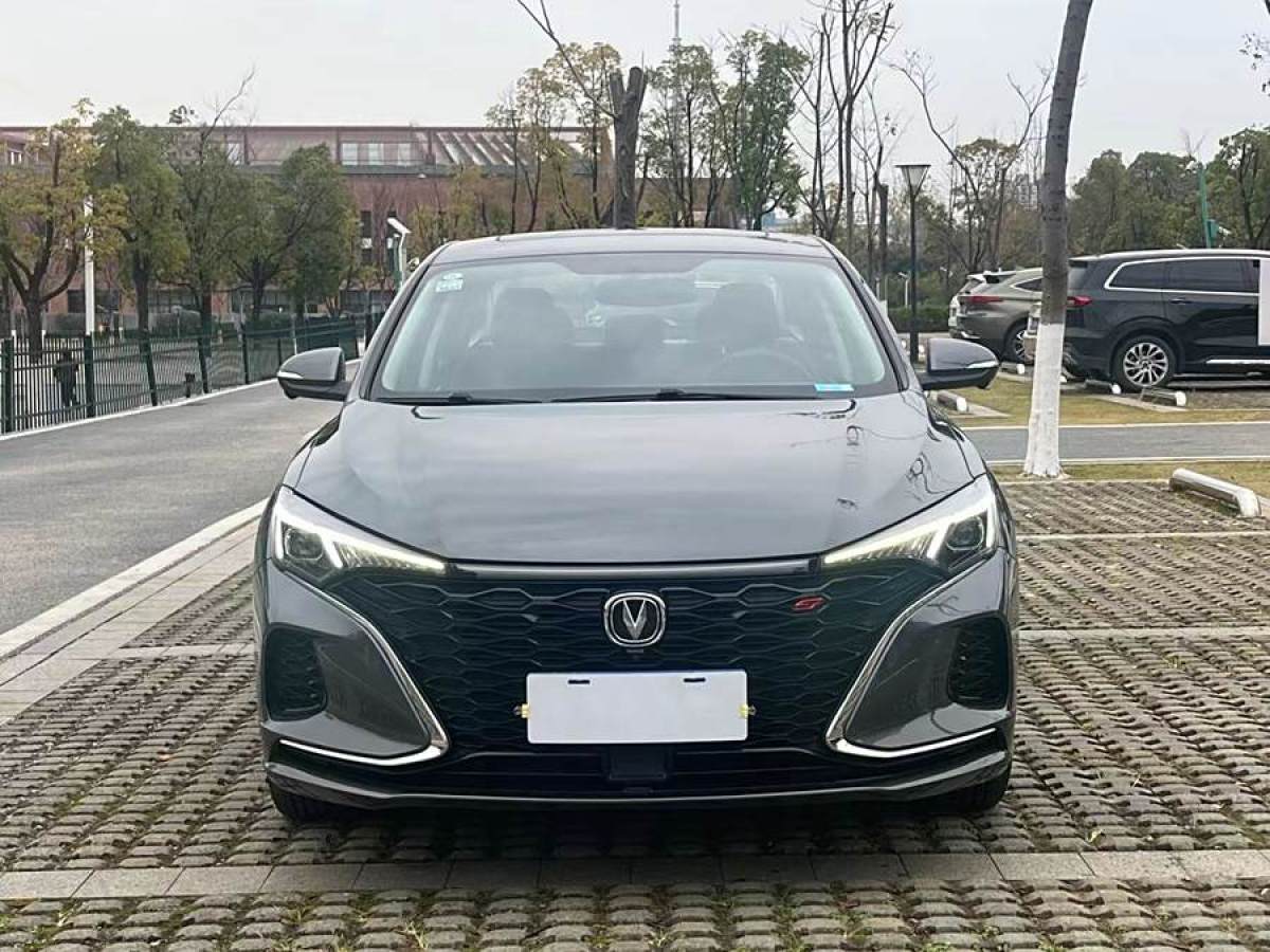 長安 逸動  2021款 PLUS 藍鯨NE 1.4T GDI DCT尊貴型圖片