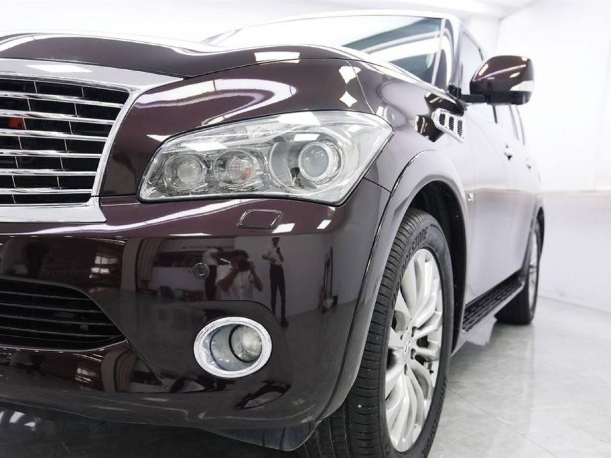 英菲尼迪 QX80  2013款 5.6L 4WD圖片