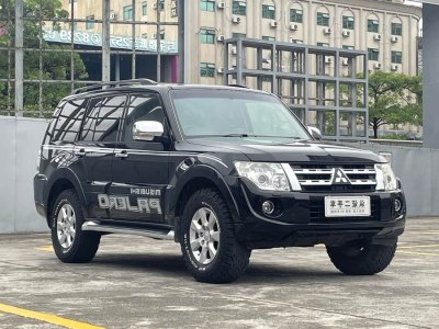 2014年5月 三菱 帕杰羅(進(jìn)口) 3.0L 精英版圖片
