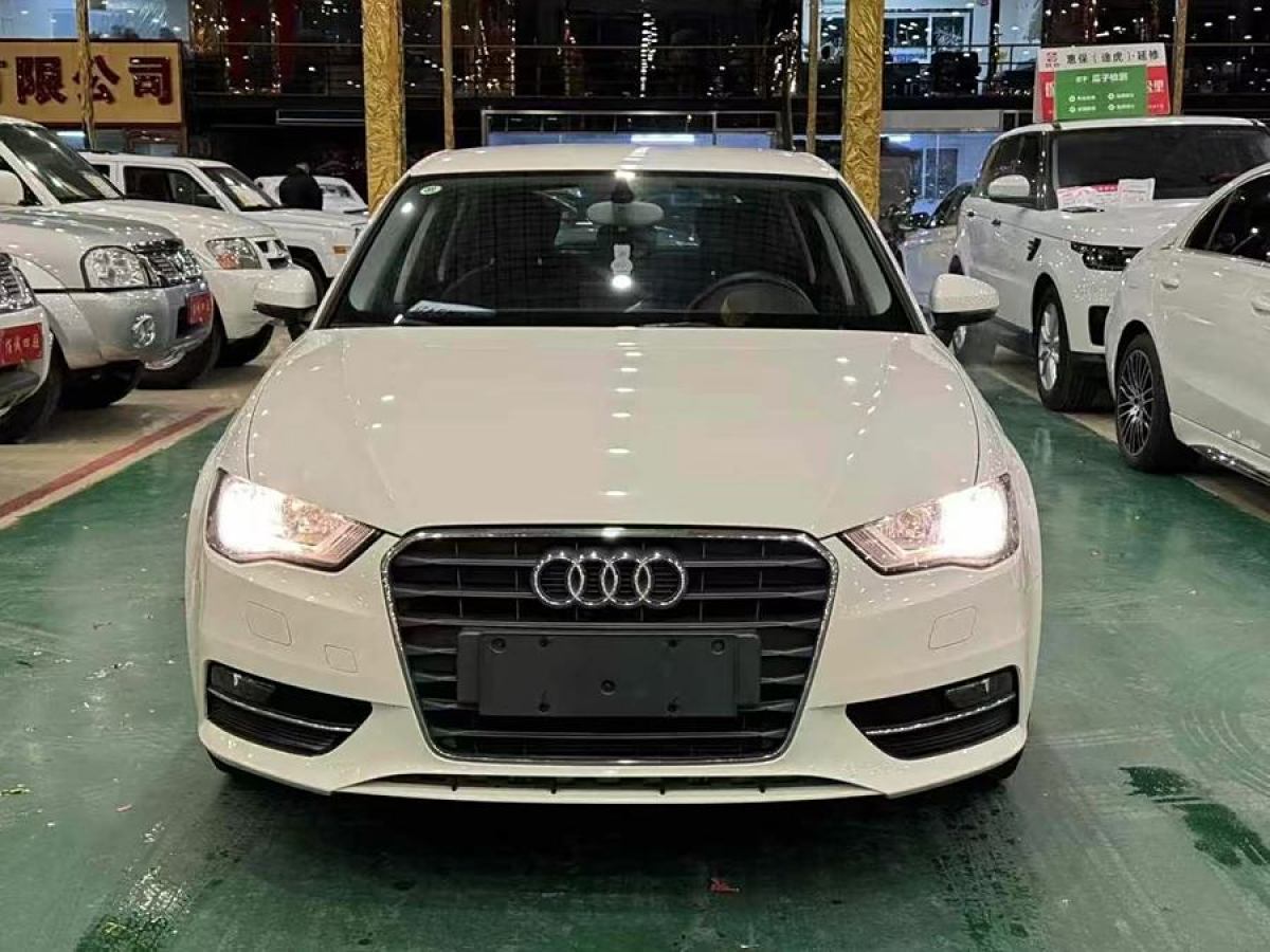 奧迪 奧迪A3  2014款 Sportback 35 TFSI 自動進(jìn)取型圖片