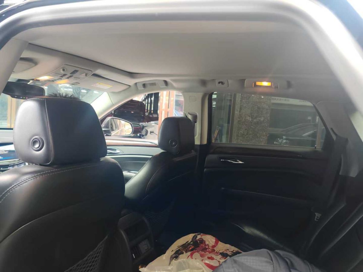 凱迪拉克 SRX  2015款 3.0L 精英型圖片