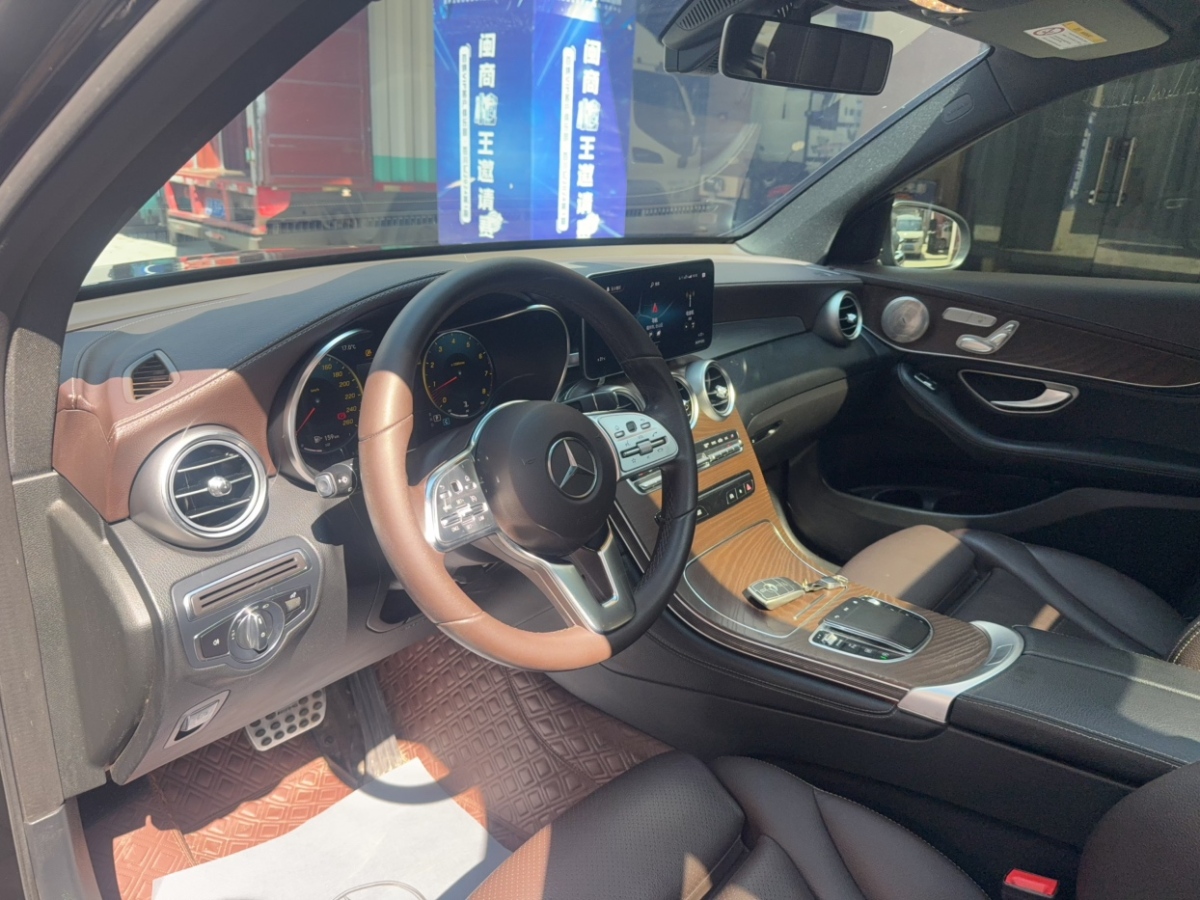 2019年11月奔馳 奔馳GLC  2020款 GLC 260 L 4MATIC 豪華型