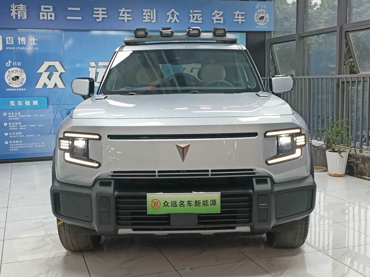 深藍(lán) 深藍(lán)G318  2024款 四驅(qū)空懸版圖片