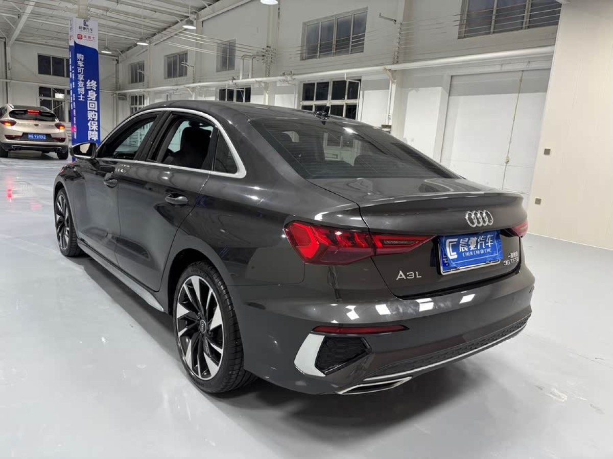 奧迪 奧迪A3  2023款 A3L Limousine 35 TFSI 時尚運動型圖片