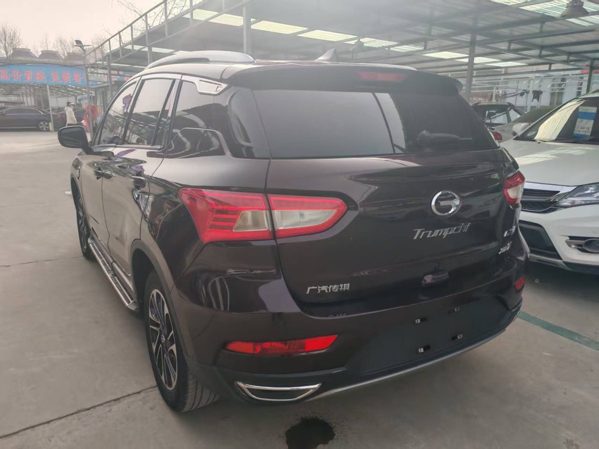 廣汽傳祺 GS4  2017款 200T 手動(dòng)兩驅(qū)豪華版圖片