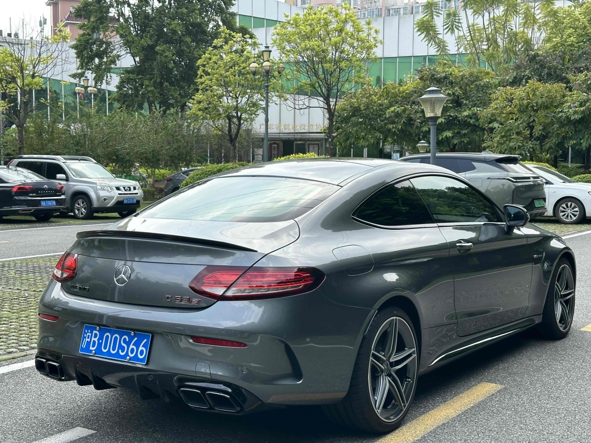 奔馳 奔馳C級(jí)AMG  2021款 AMG C 63 轎跑車圖片