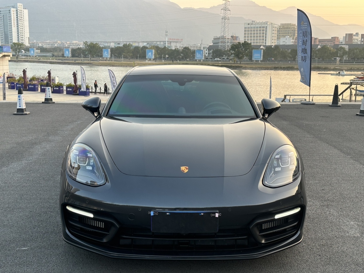 保時(shí)捷 Panamera  2023款 Panamera 行政加長版 2.9T圖片