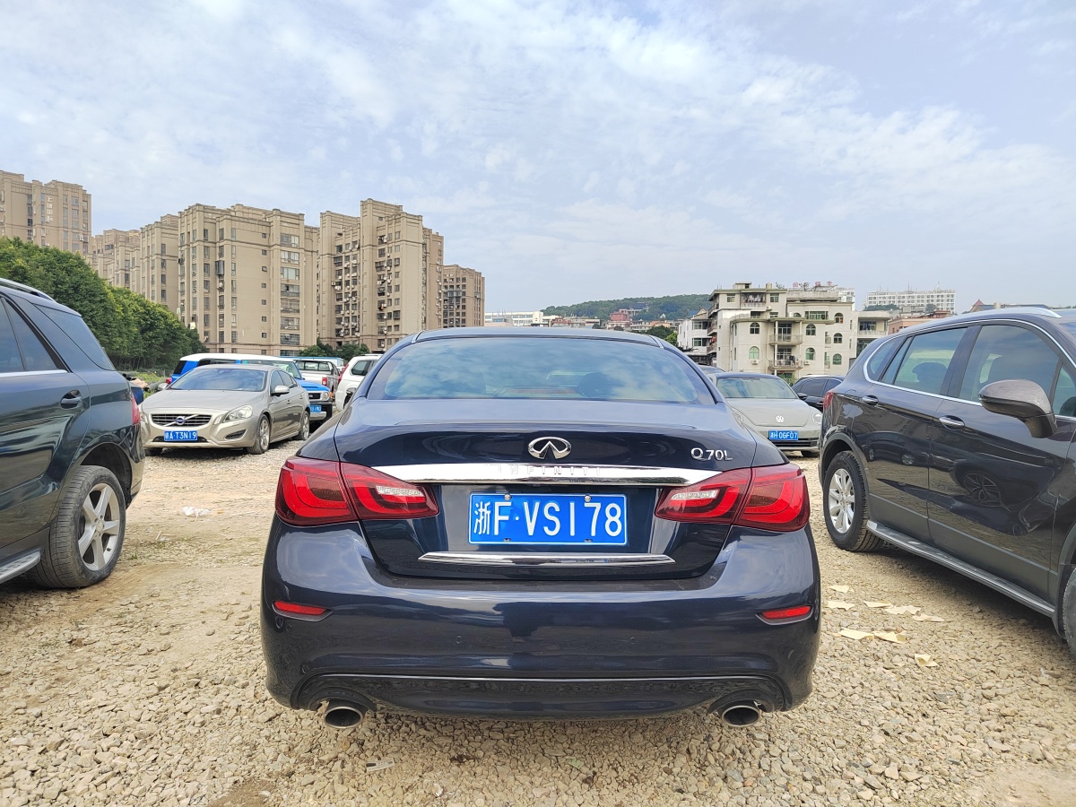 英菲尼迪 Q70  2015款 Q70L 2.5L 精英版圖片