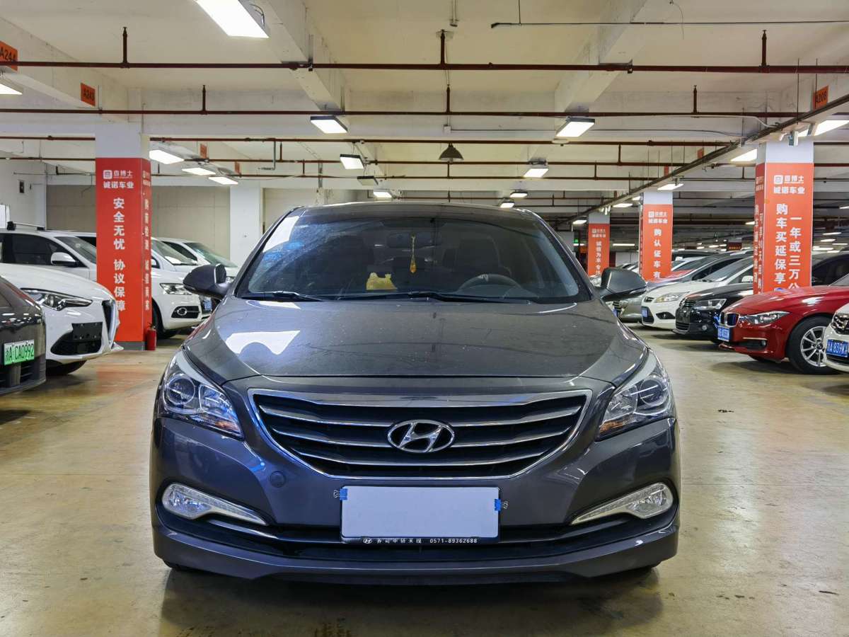 2014年6月現(xiàn)代 名圖  2014款 1.8L 自動智能型GLS