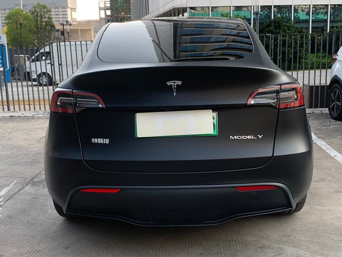 特斯拉 Model Y  2021款 改款 長(zhǎng)續(xù)航全輪驅(qū)動(dòng)版圖片