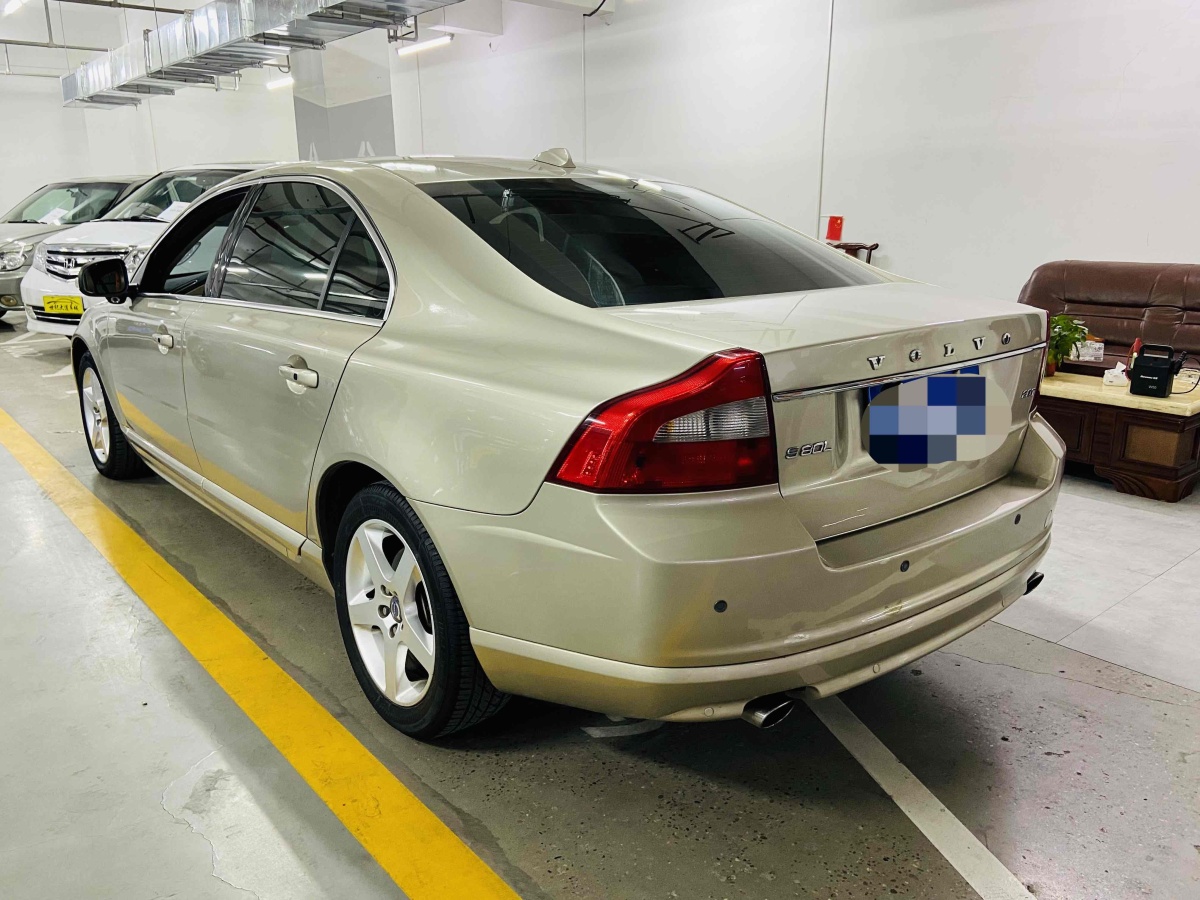 沃爾沃 S80  2011款 S80L T4智尊版圖片