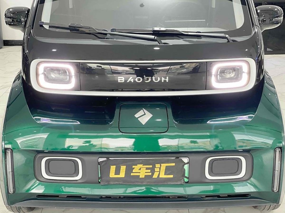 2021年11月寶駿 寶駿KiWi EV  2021款 藝術(shù)家 三元鋰