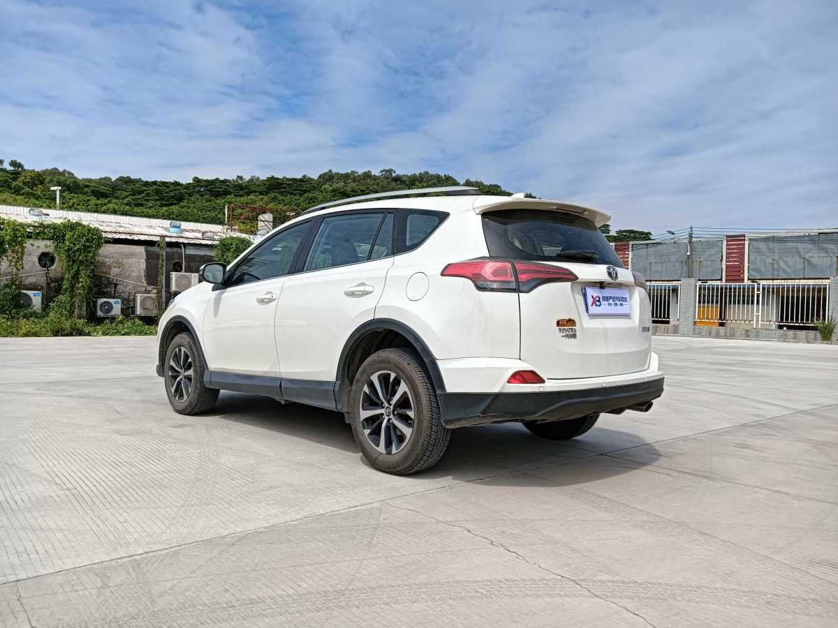 2019年9月豐田 RAV4  2019款 榮放 2.0L CVT兩驅(qū)先鋒版