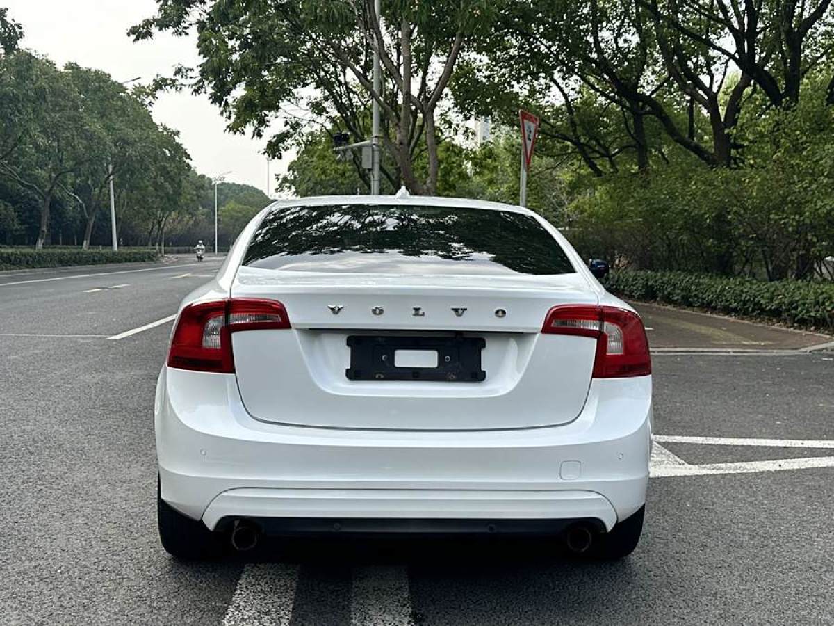 沃爾沃 S60  2016款 S60L 1.5T T3 智行版圖片