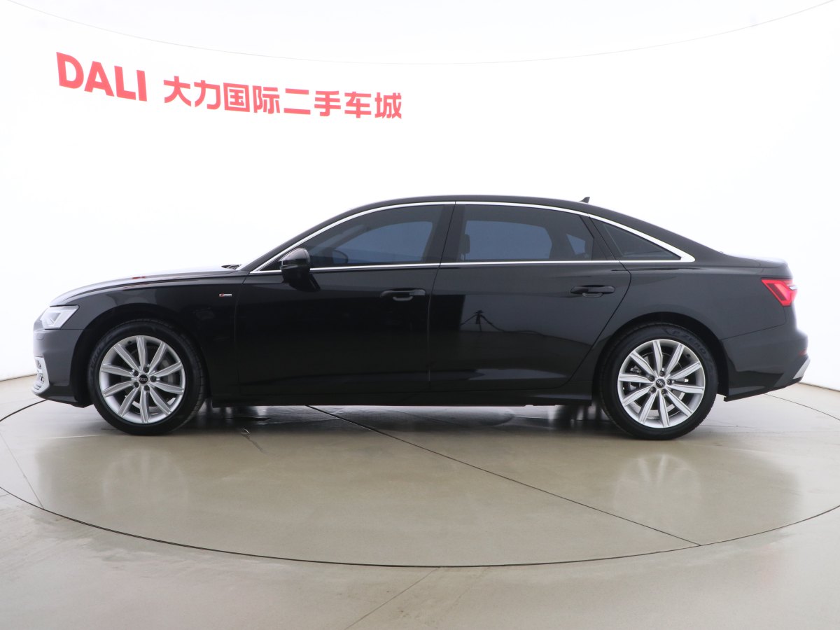 奧迪 奧迪A6L  2024款 45 TFSI 臻選動感型圖片