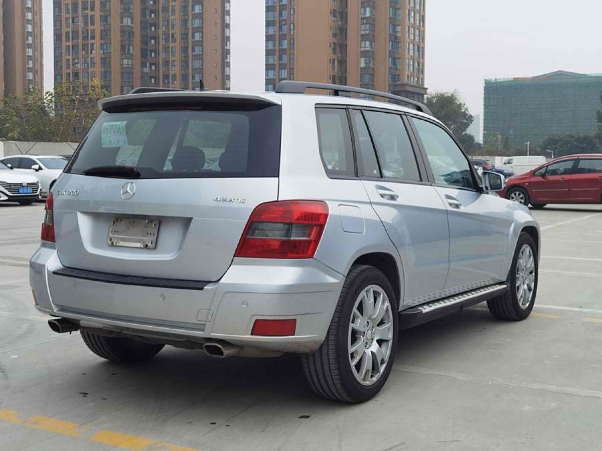 奔馳 奔馳GLK級  2011款 GLK 300 4MATIC 時尚型圖片