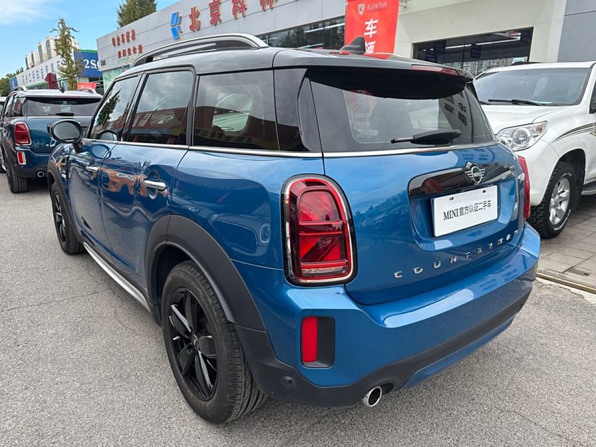 2020年11月MINI COUNTRYMAN  2021款 1.5T COOPER ALL4 拉古納藍(lán)限量版