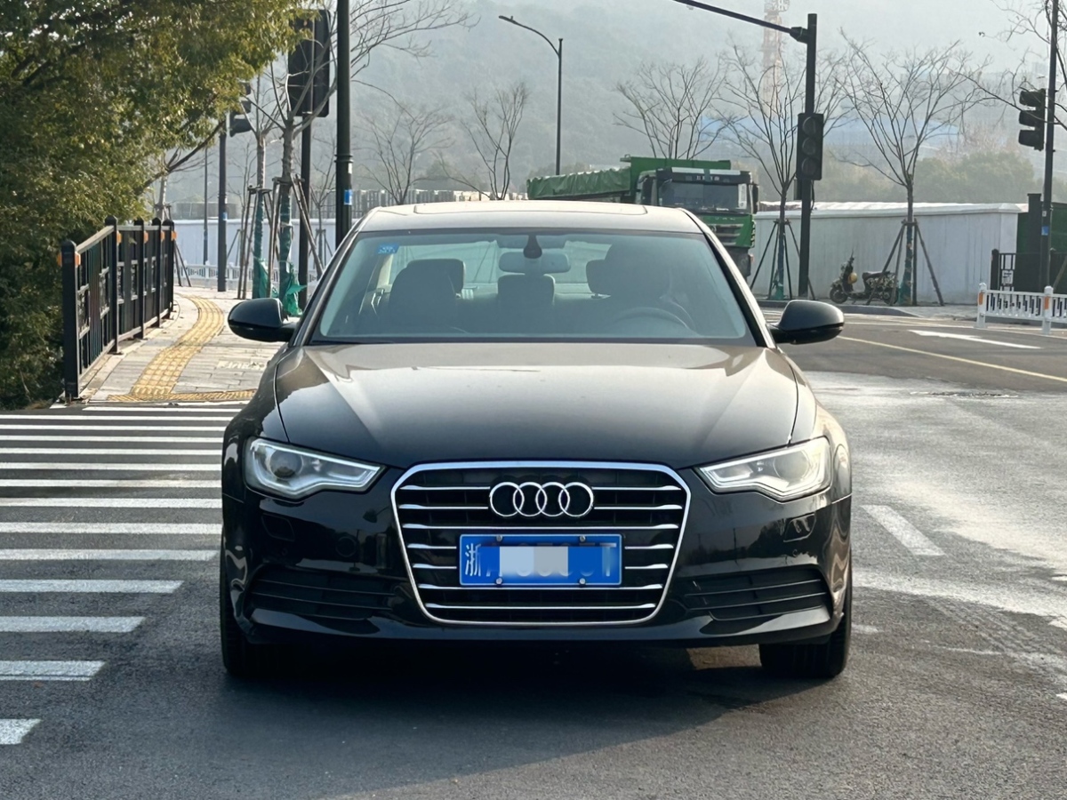 奧迪 奧迪A6L  2014款 TFSI 標(biāo)準(zhǔn)型圖片