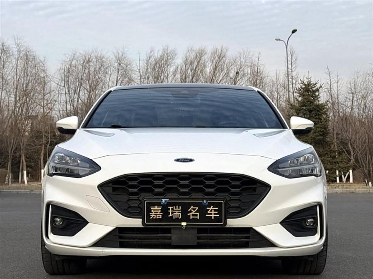 2021年8月福特 ?？怂? 2021款 三廂 EcoBoost 180 自動ST Line