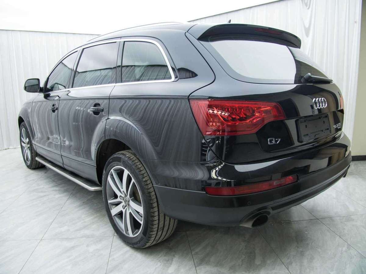 奧迪 奧迪q7 2015款 35 tfsi 進取型圖片