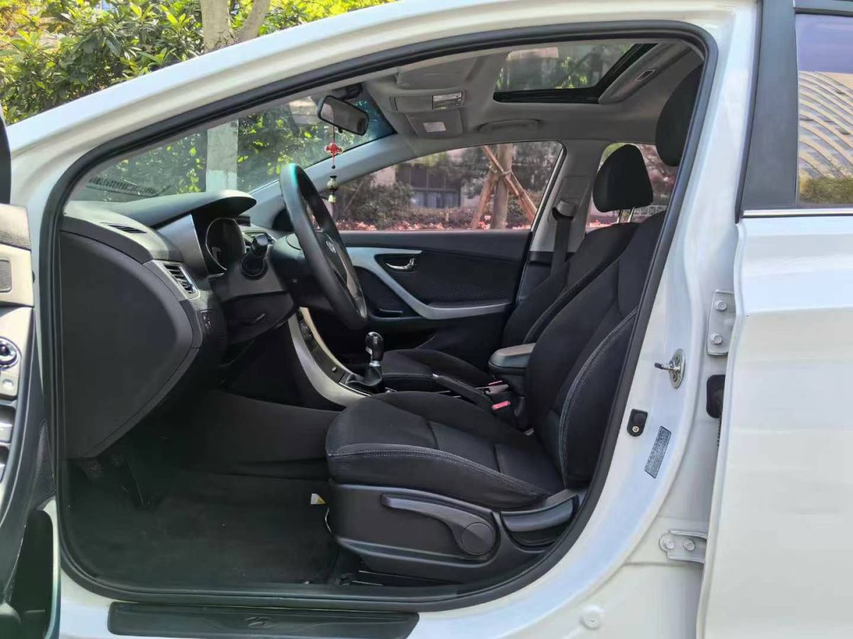 現代 朗動  2012款 1.6L 手動時尚型圖片