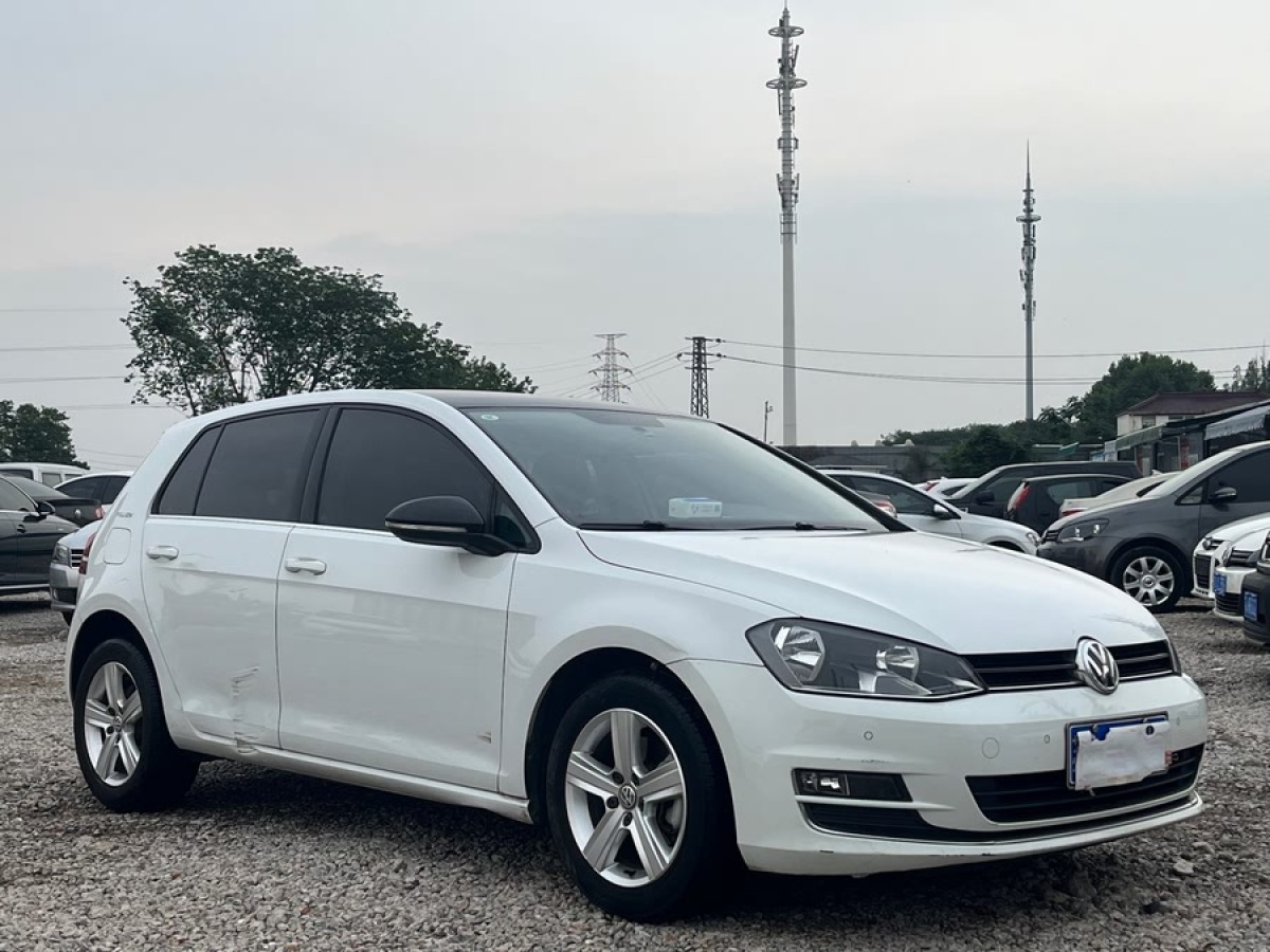 大眾 高爾夫  2017款 1.6L 自動舒適百萬輛紀念版圖片